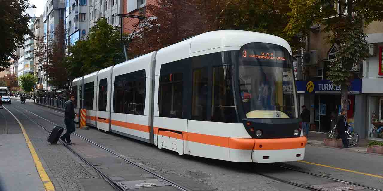 ESTRAM duyurdu: Eskişehir'de o tramvay hatları servis dışı!
