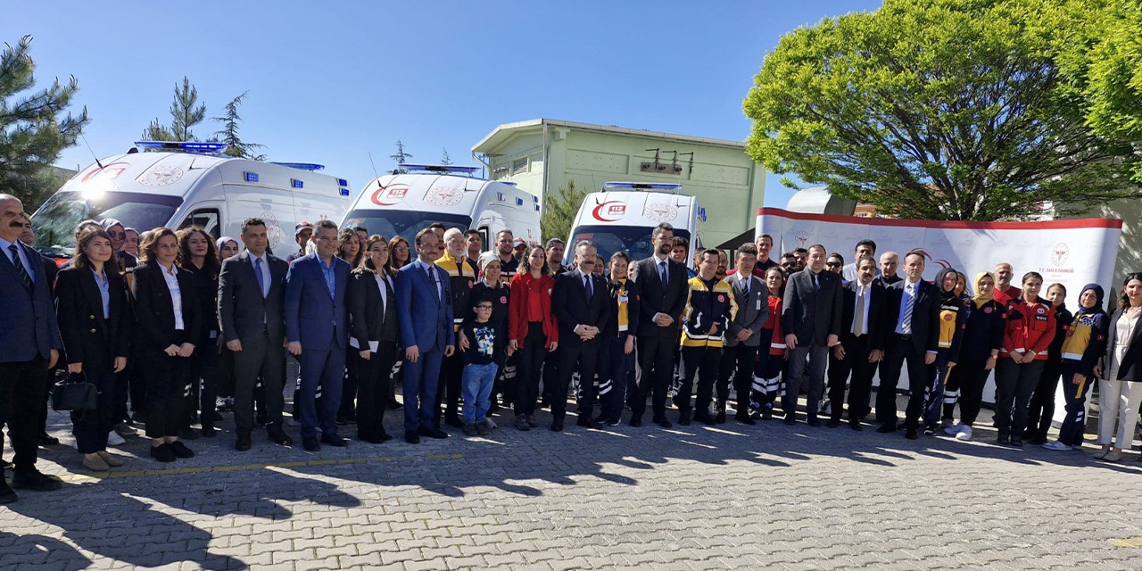 Eskişehir'e 3 yeni ambulans tahsis edildi