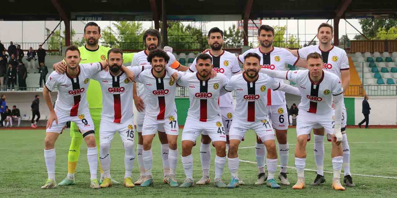 Eskişehirspor sezonu 3. sırada bitirdi!