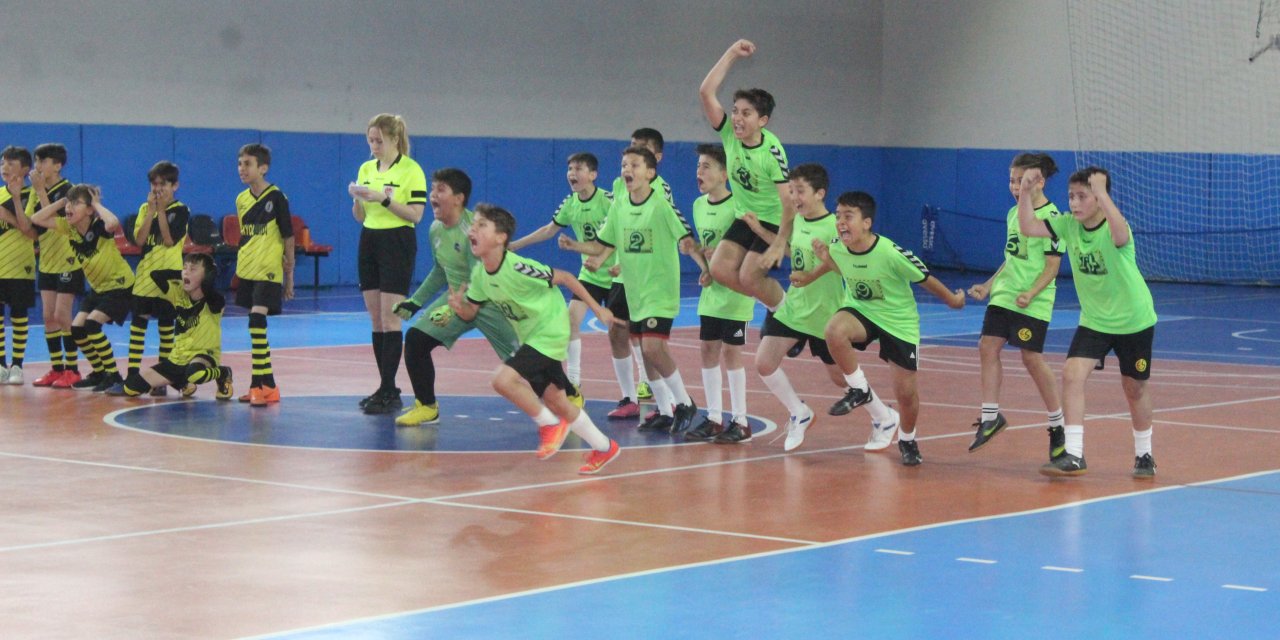 Erkekler Futsal İl Birinciliği finalistler belli oldu