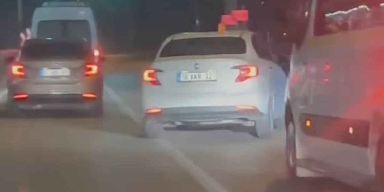 Makas atan sürücü trafiği tehlikeye soktu