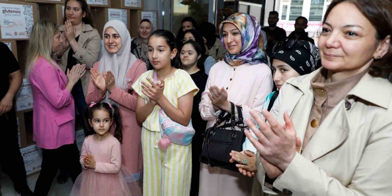 Afyonkarahisar Belediyesi çölyak hastalarını unutmadı