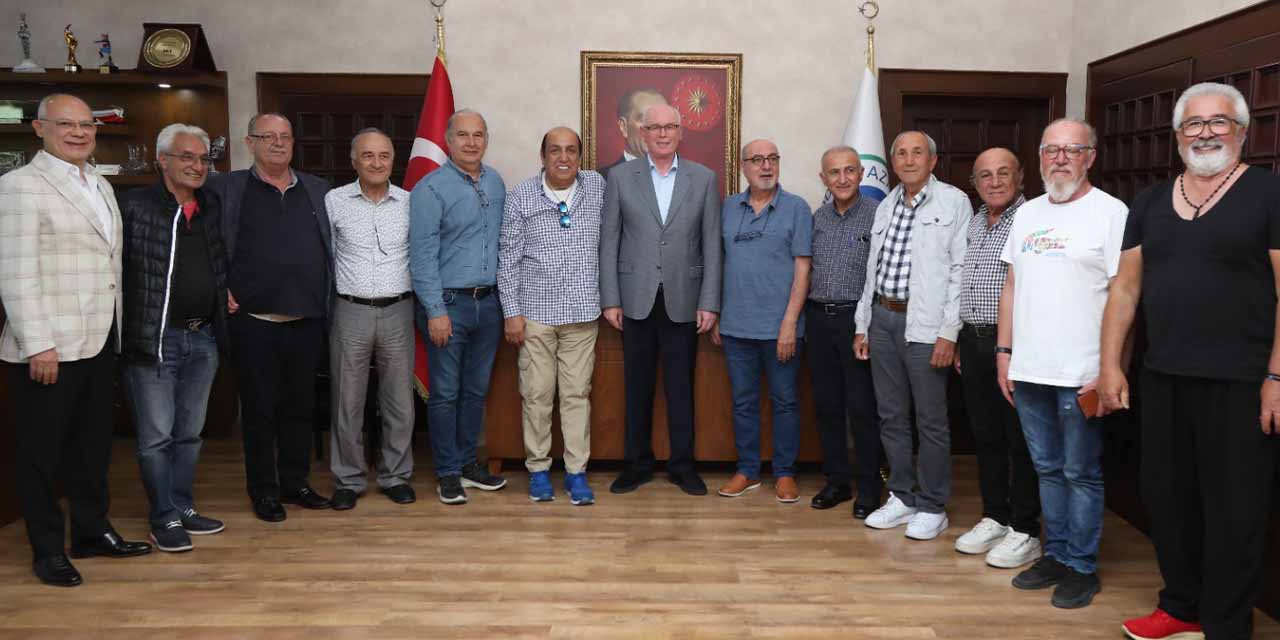 Hababam Sınıfı’nın efsanelerinden Başkan Kurt’a ziyaret