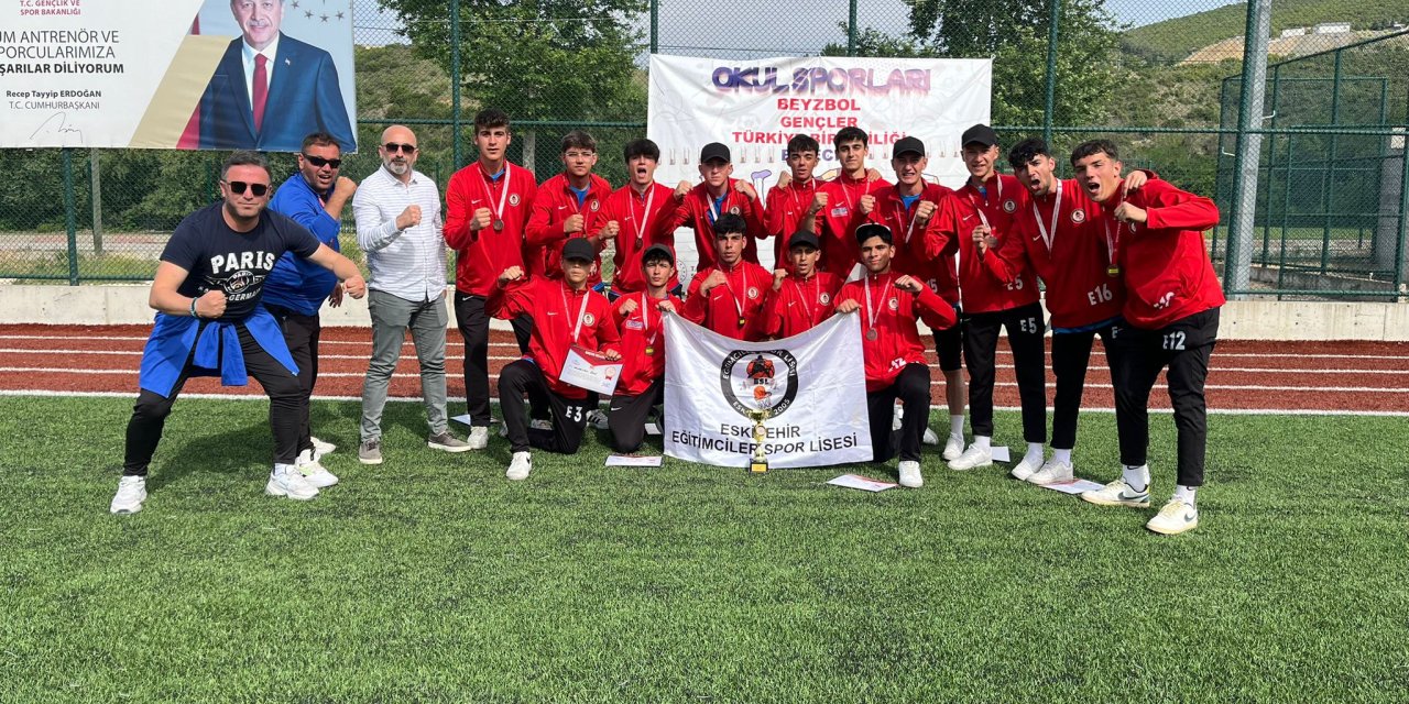 Eğitimciler Spor Lisesi beyzbolda Türkiye 4.'sü