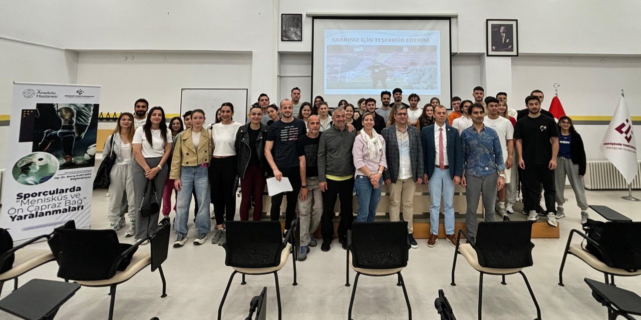 Es-Es'in eski kulüp doktoru öğrenciler ile bir araya geldi