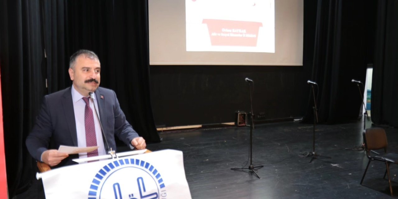 "Savaş, Göç ve Aile" konferansı düzenlendi