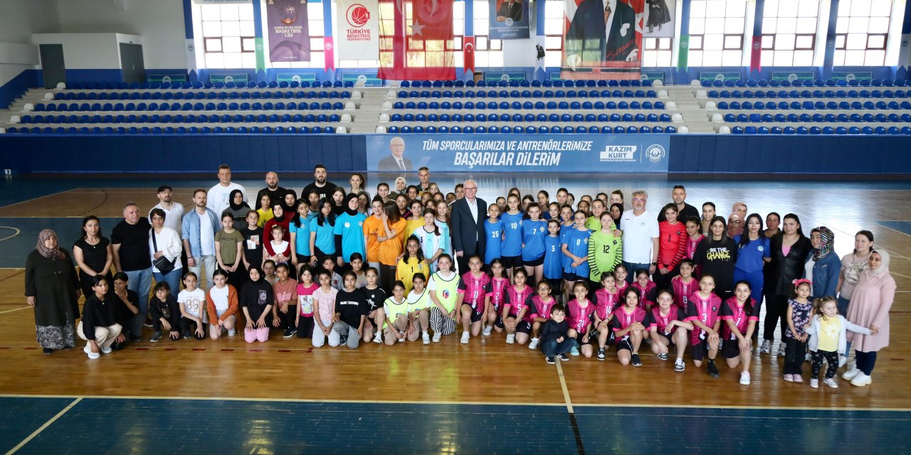 Odunpazarı'nda 19 Mayıs şenlikleri hentbol müsabakalarıyla sona erdi