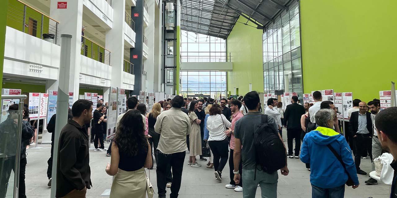 ESTÜ ‘17’nci Proje Fuarı ve Yarışması’ başladı!