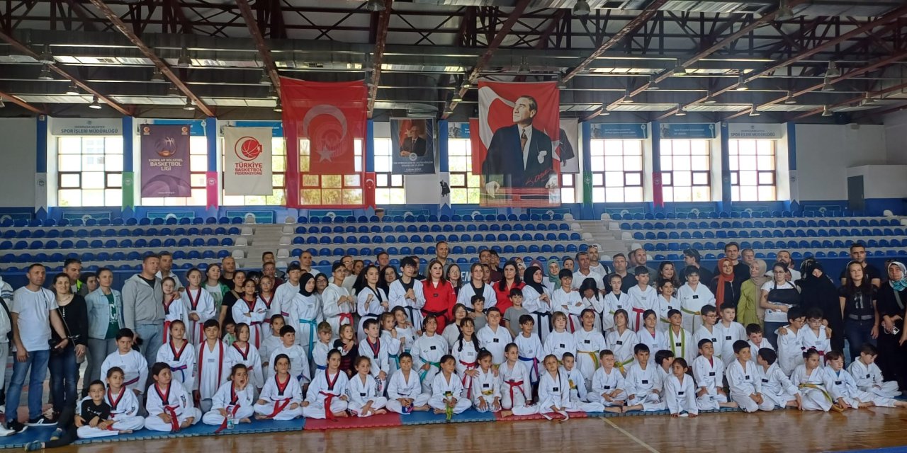 Arı Spor Kulübü Mayıs Ayı kuşak sınavı gerçekleştirildi