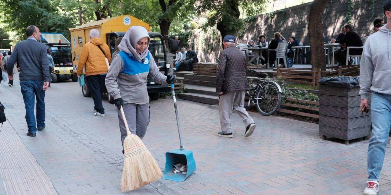 Odunpazarı'nın temizlik emekçilerinden vatandaşa çağrı