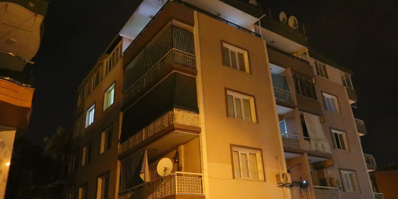 3 çocuğunun annesini boğarak öldürdü!
