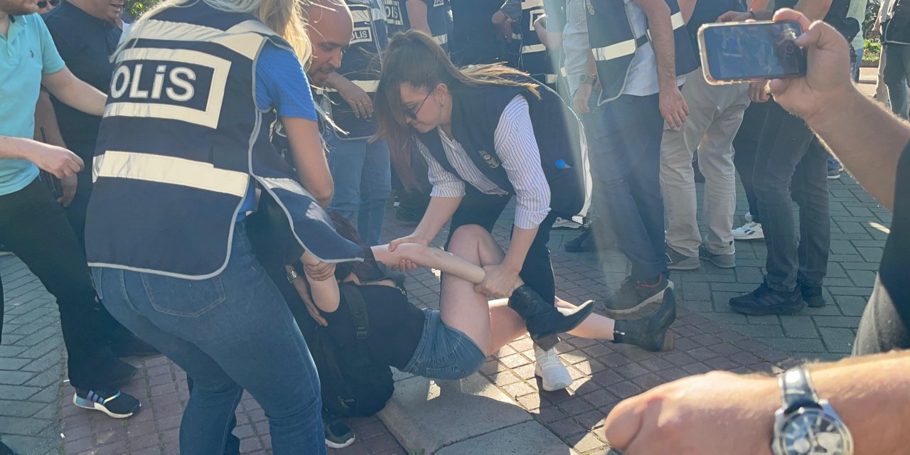 Eskişehir'de LGBTİ+ yürüyüşüne polis müdahalesi