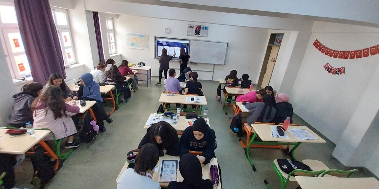 Eskişehirli lise öğrencileri uluslararası eTwinning projesine katıldı