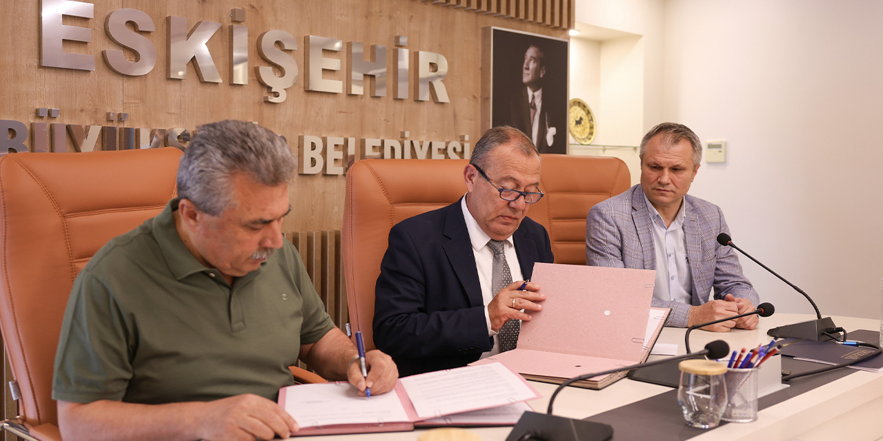 Eskişehir Büyükşehir Belediyesi'nden çiftçiye iyi gelecek protokol