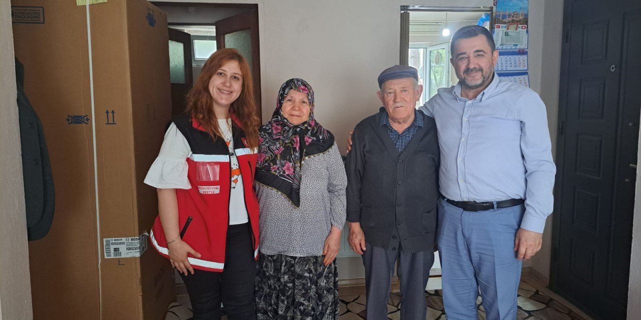 Bayramda şehit kabirleri ve şehit aileleri ziyaret edildi