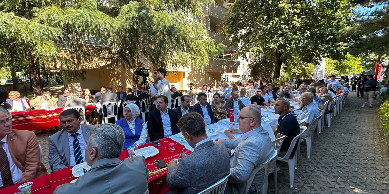 BAL-GÖÇ bayramlaşma törenine yoğun katılım