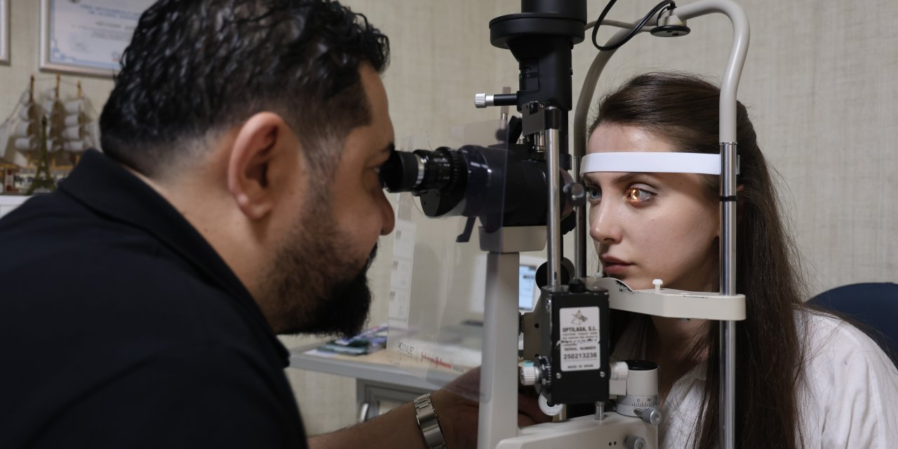 Güneş gözlüğü alınırken doktor tavsiyesi şart!