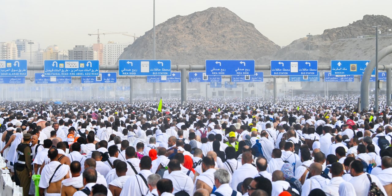 Kutsal topraklarda aşırı sıcaklar nedeniyle 81 hacı öldü