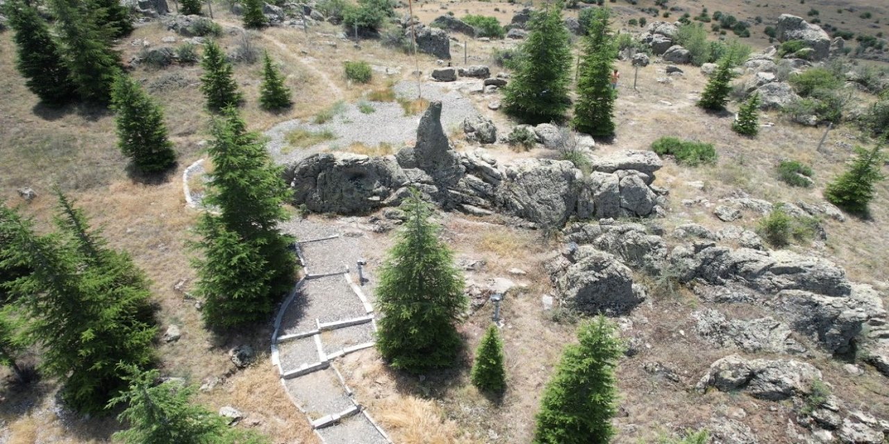 O köyde asırlardır süren yasak duyanları şaşırtıyor...