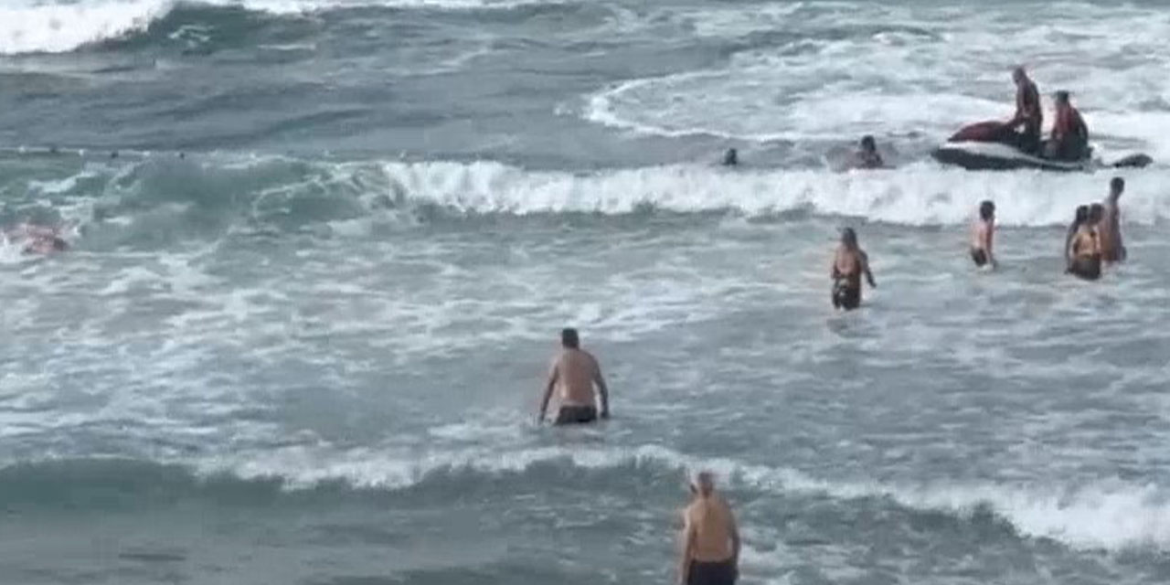 Boğulmak üzere olan kadını böyle kurtardılar