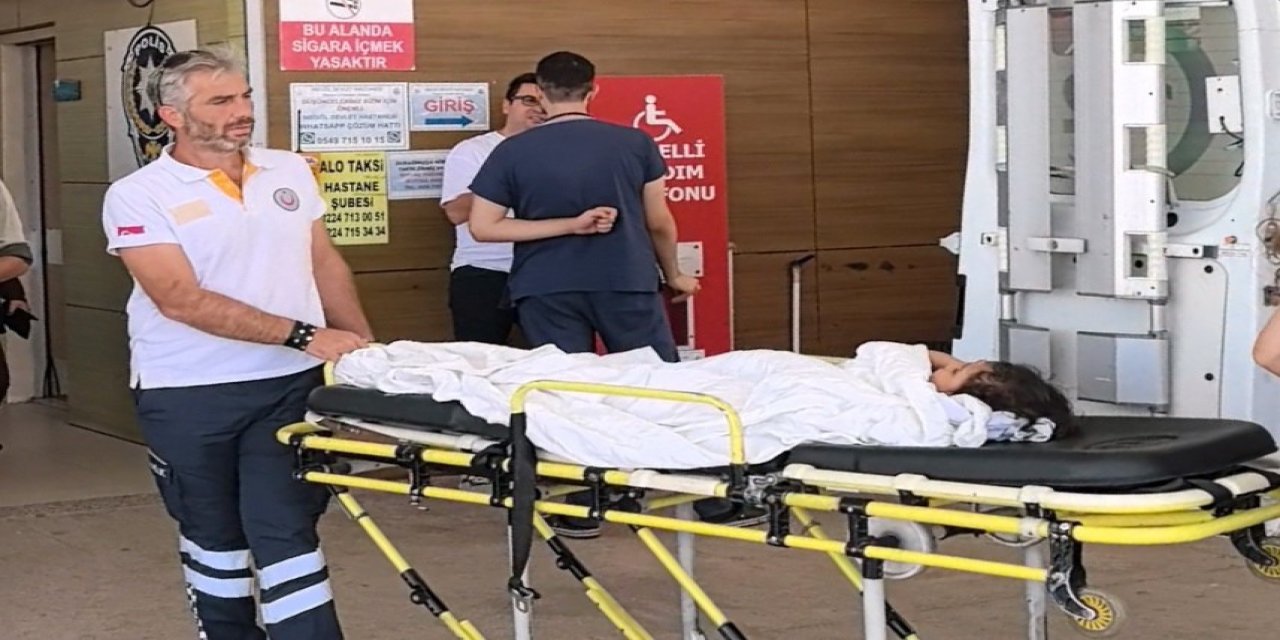 Balkondan düşen 2 yaşındaki çocuk ağır yalandı