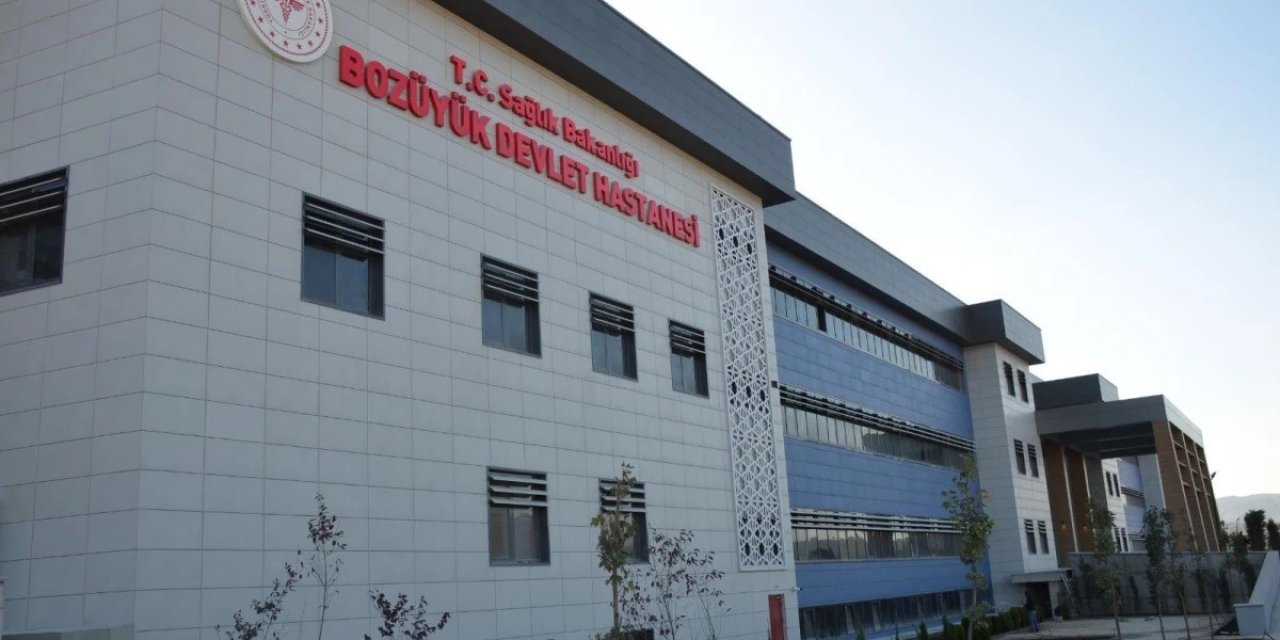 Aynı fabrikada çalışan 20 işçi zehirlenerek hastanelik oldu