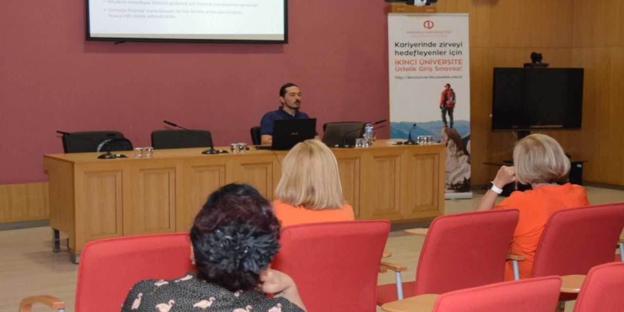 “Halka Açık Firmalarda Hilenin Tespiti” semineri gerçekleşti