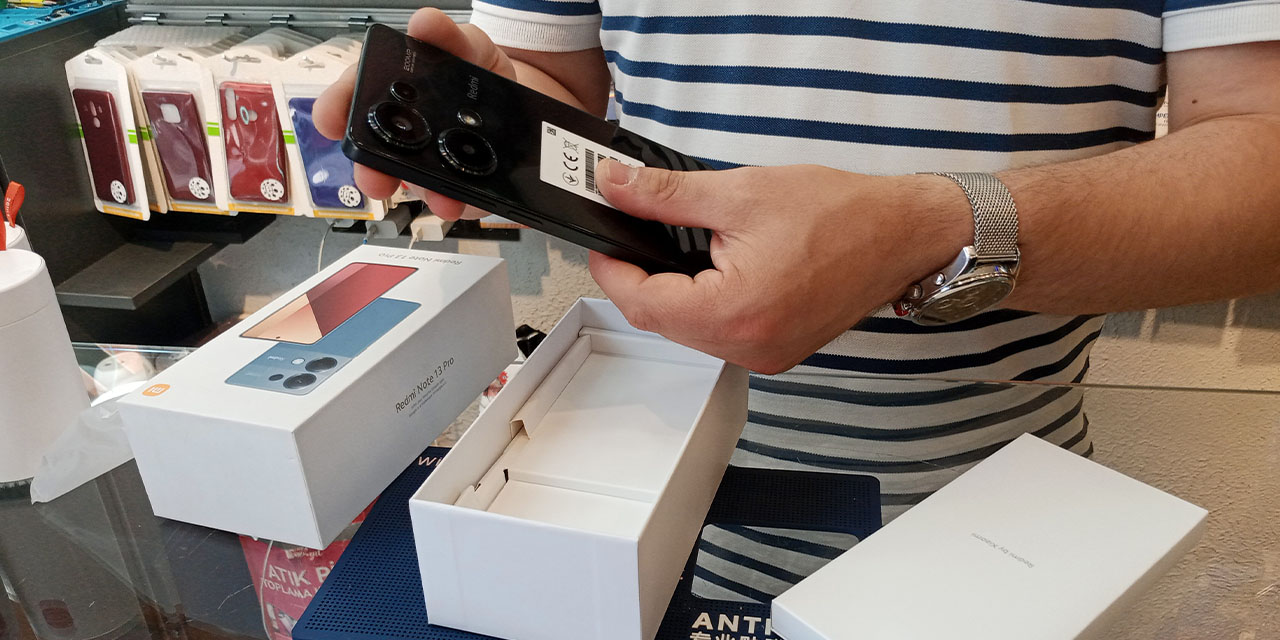 Eskişehir'de telefon alacaklar dikkat! 4 bin lira birden indirim...