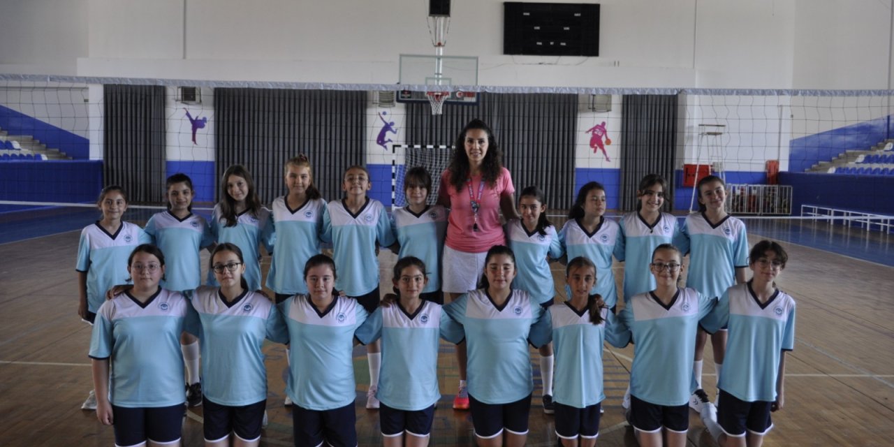 Voleybolda çalışmalar başladı
