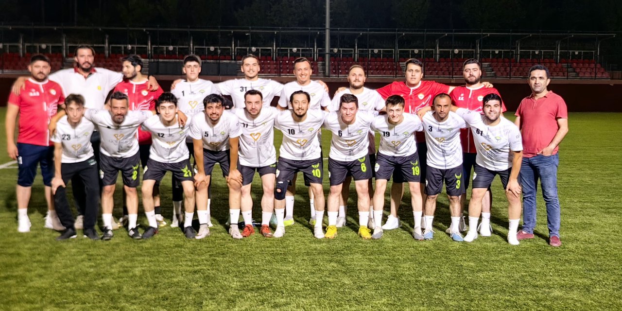 Batıkentspor sahaya indi