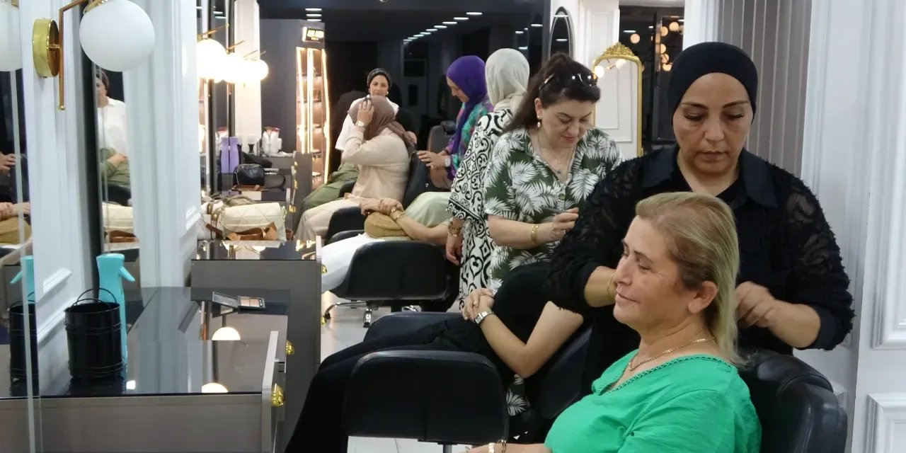 Pazar günü kuaförlerin kapalı olması kararına esnaflardan tepki