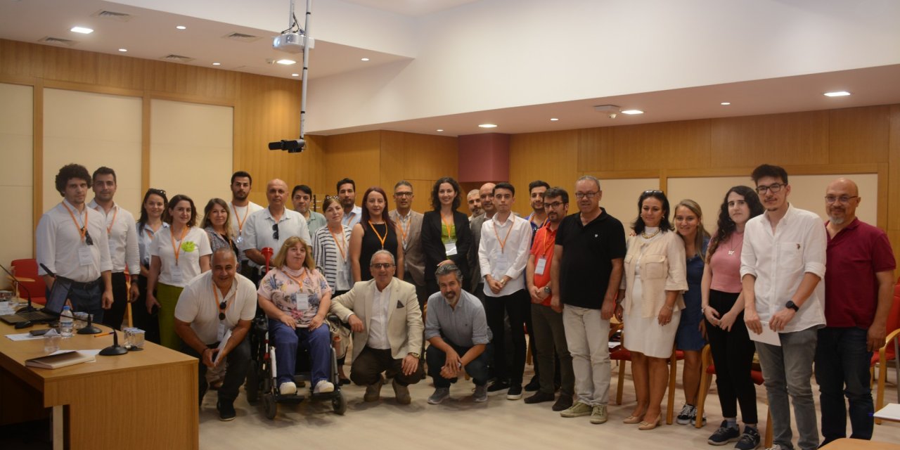 “Akıllı şehir olmak için Eskişehir’de eksiklikler mevcut”