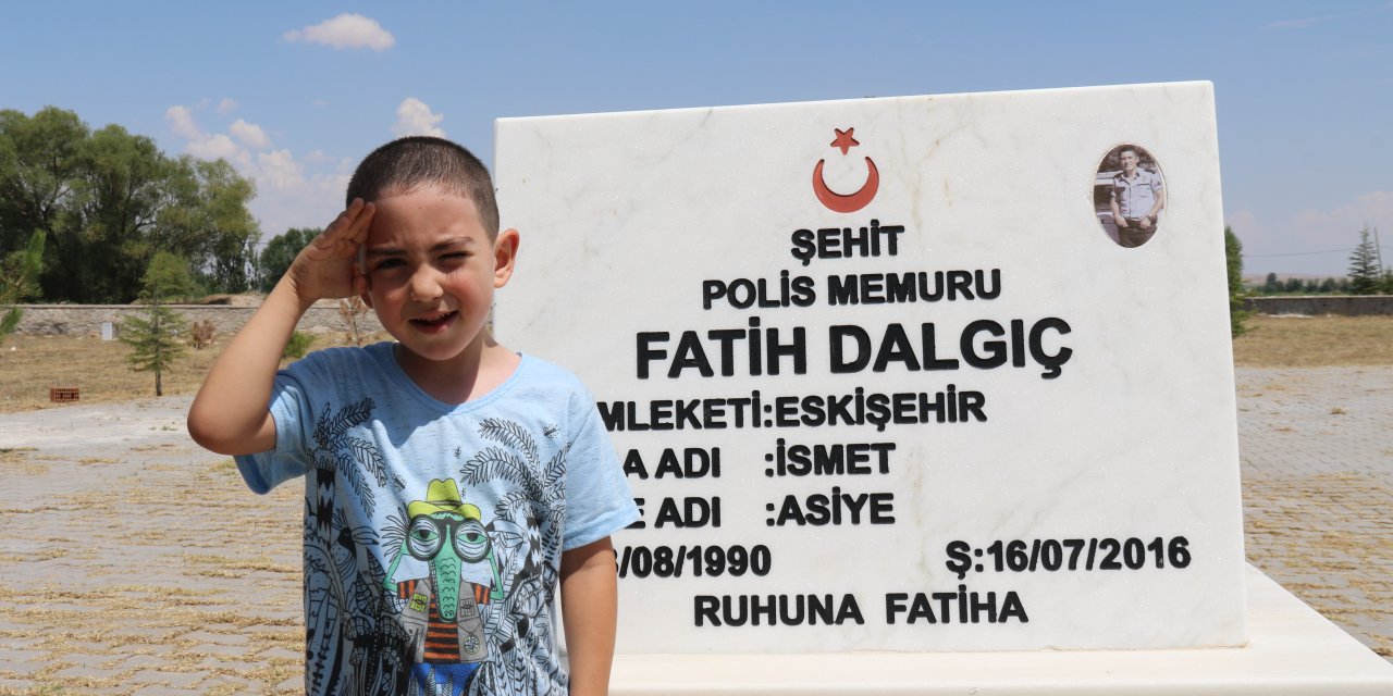 Eskişehir'de 15 Temmuz şehidinin yeğeni dayısının yolundan gitmek istiyor