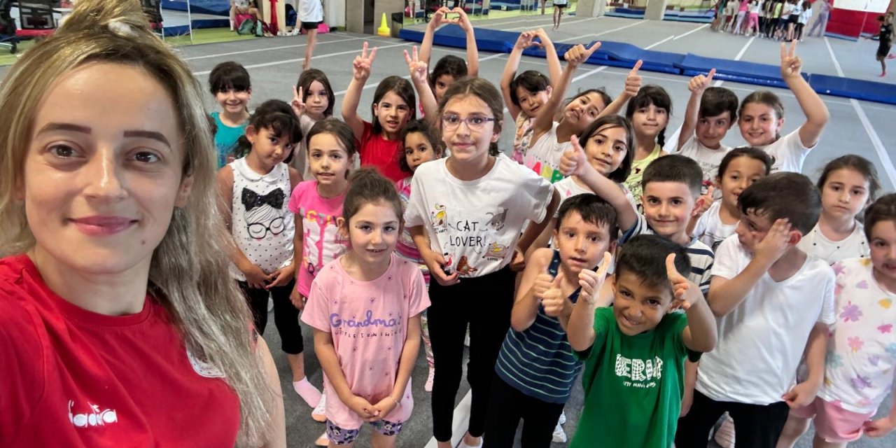 Eskişehir'de cimnastikçiler büyülüyor