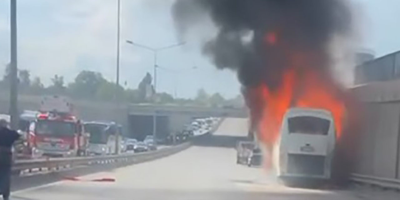 İşçi servisi küle döndü