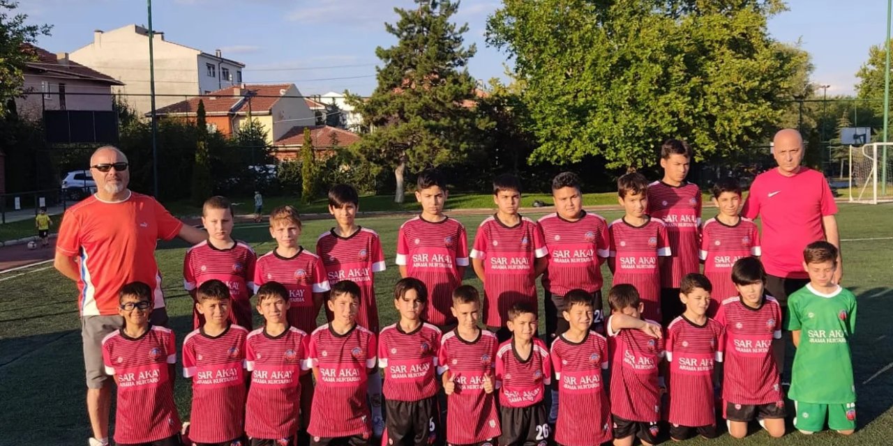 Eskişehir İstiklal 26 Spor çalışıyor