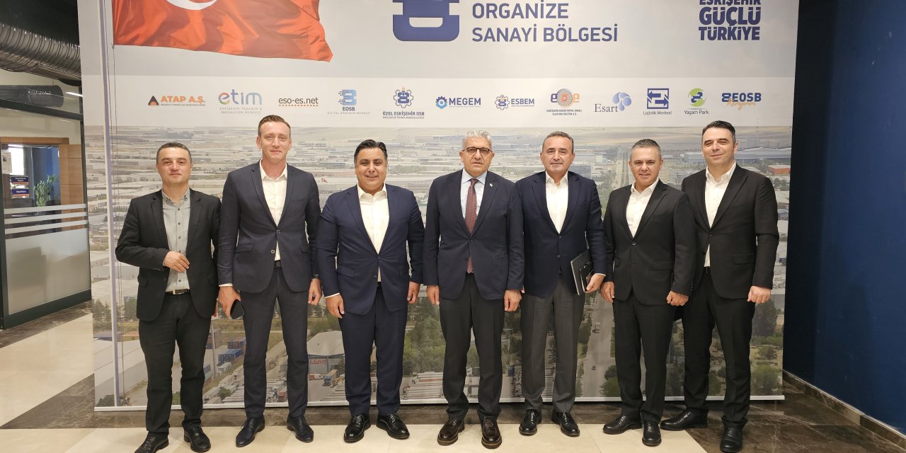 Eskişehir OSB Başkanı Küpeli'ye Akbank yönetiminden ziyaret