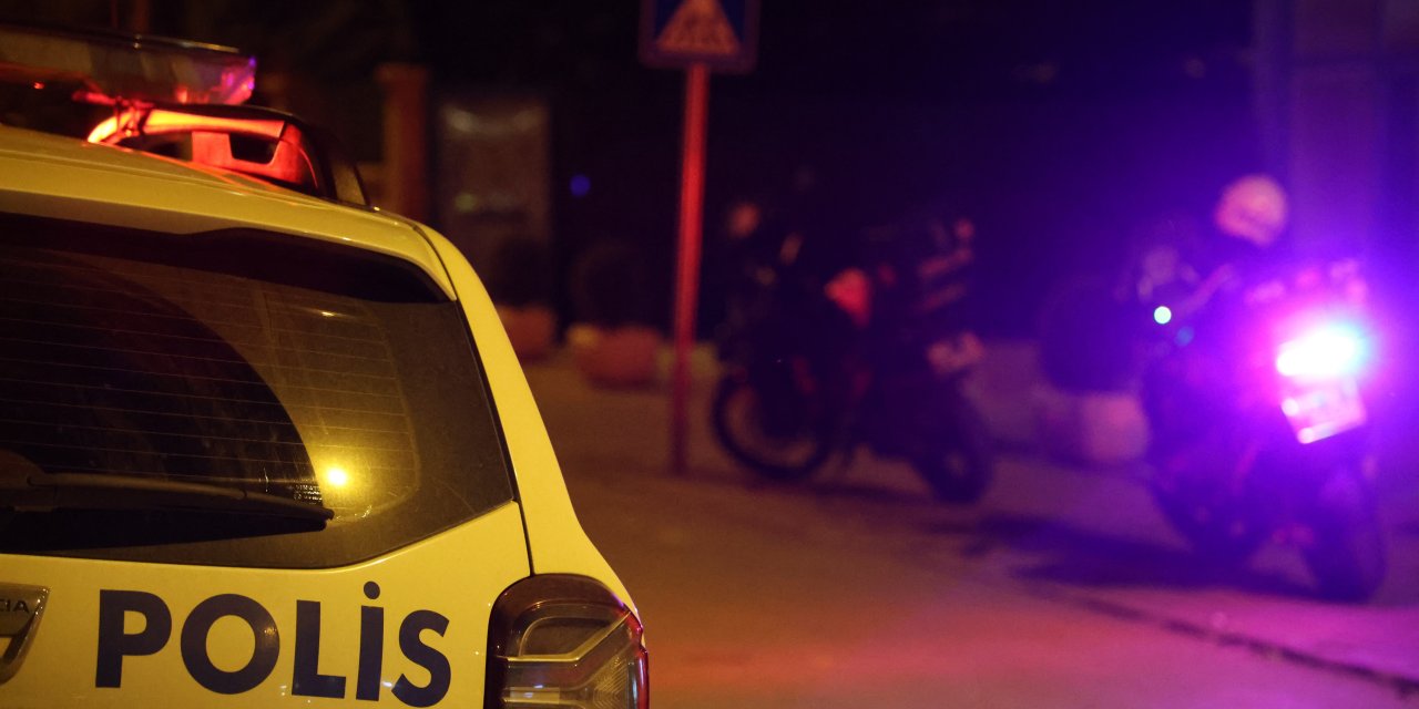 Önce 1 kişiyi yaralayıp ardından polise ateş açtılar!