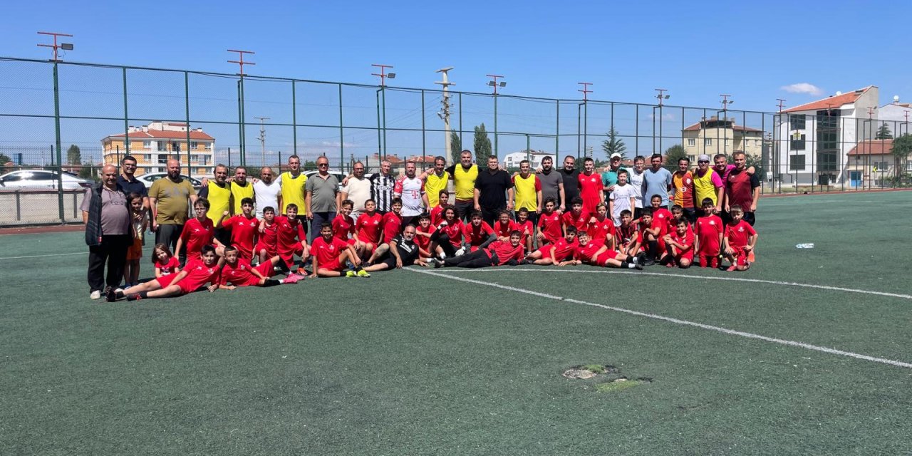 Onlar güçlü bir aile