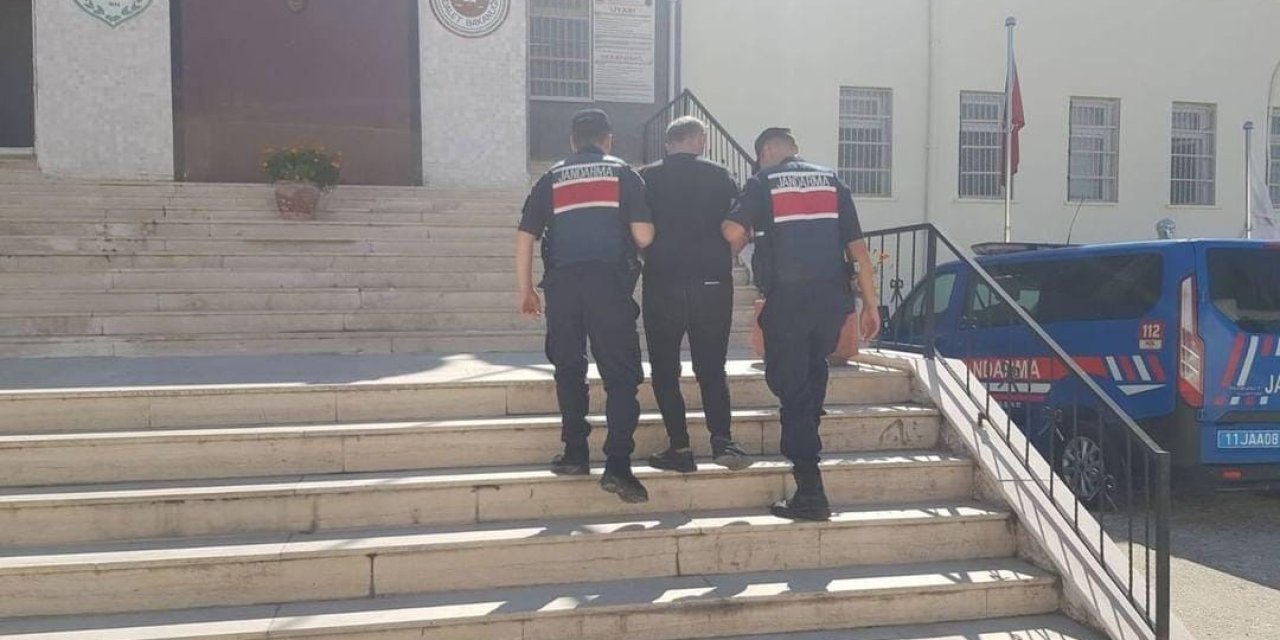14 ayrı suçtan aranıyordu polisten kaçamadı