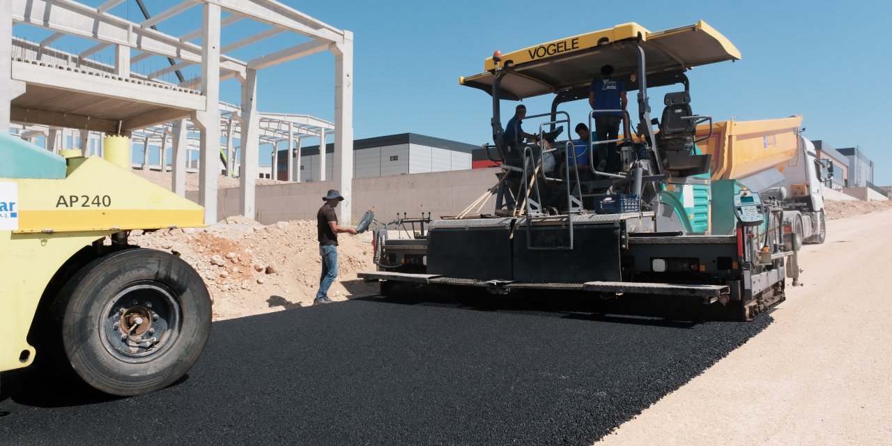 EOSB'de asfalt çalışmaları son sürat sürüyor