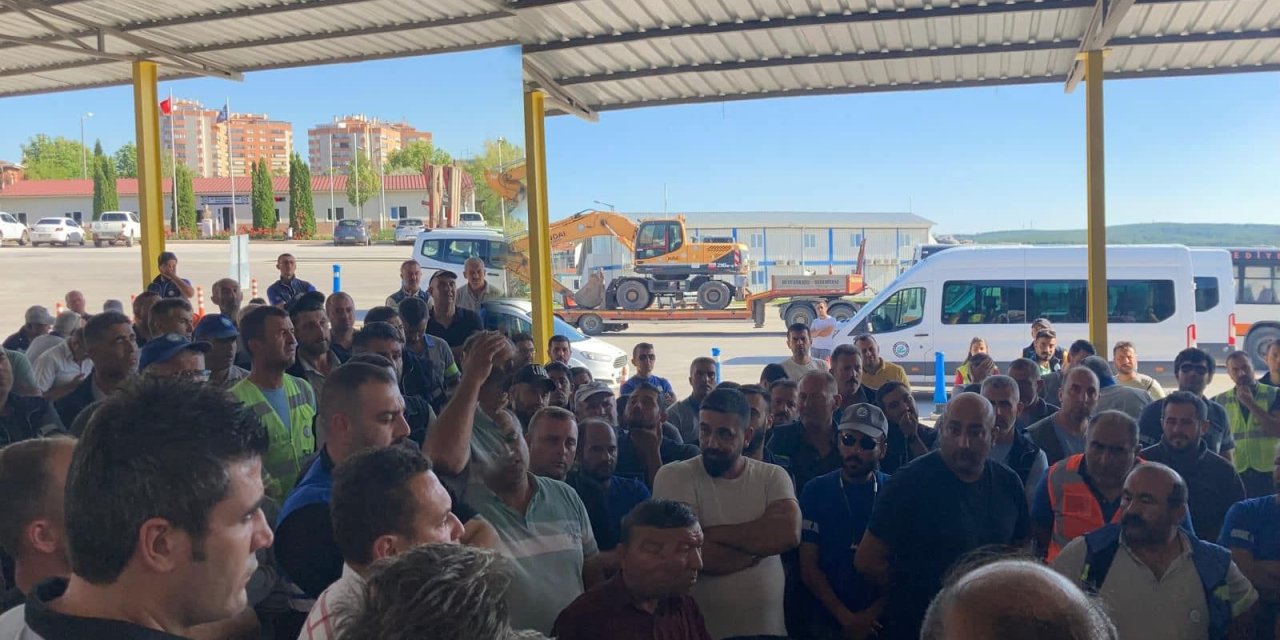 Büyükşehir ile sendika arasında TİS gerginliği