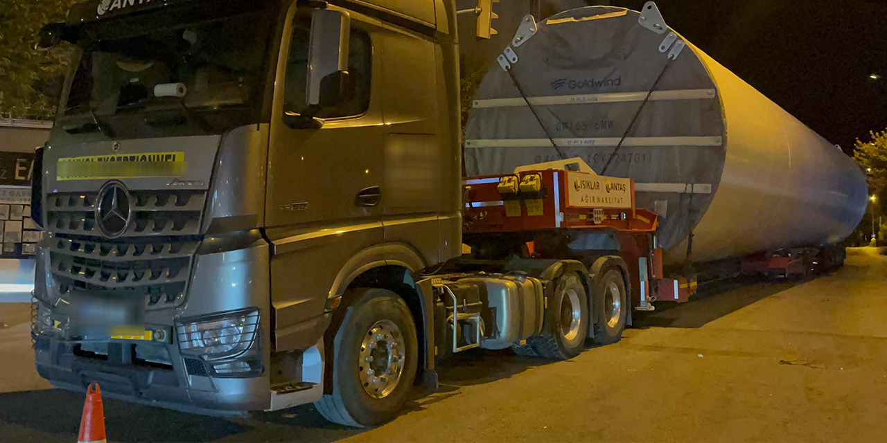 Eskişehir’de arıza yapan tır trafiğin sıkışmasına neden oldu