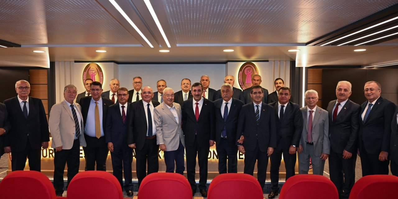 Cumhurbaşkanı Yardımcısı Yılmaz ve TESK Başkanı Palandöken görüştü