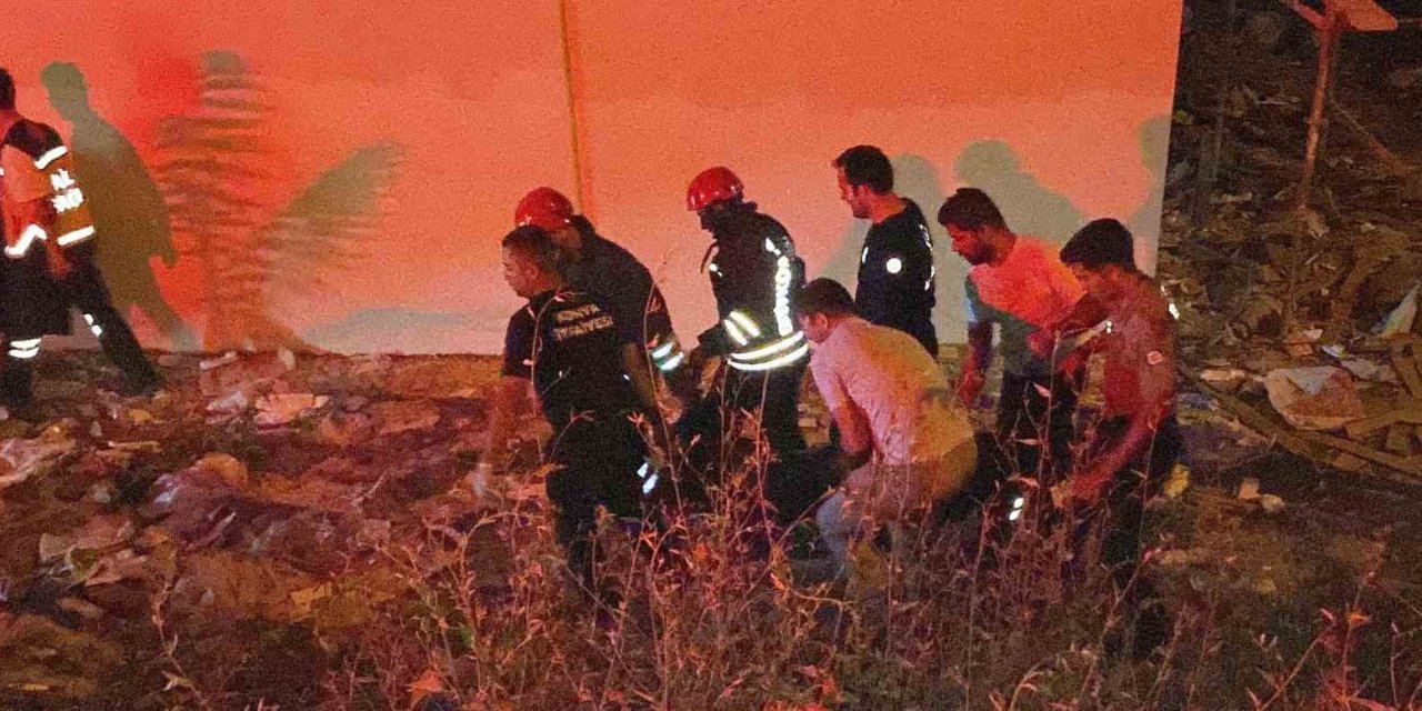 İnşaatta asansör boşluğuna düşen genç hayatını kaybetti