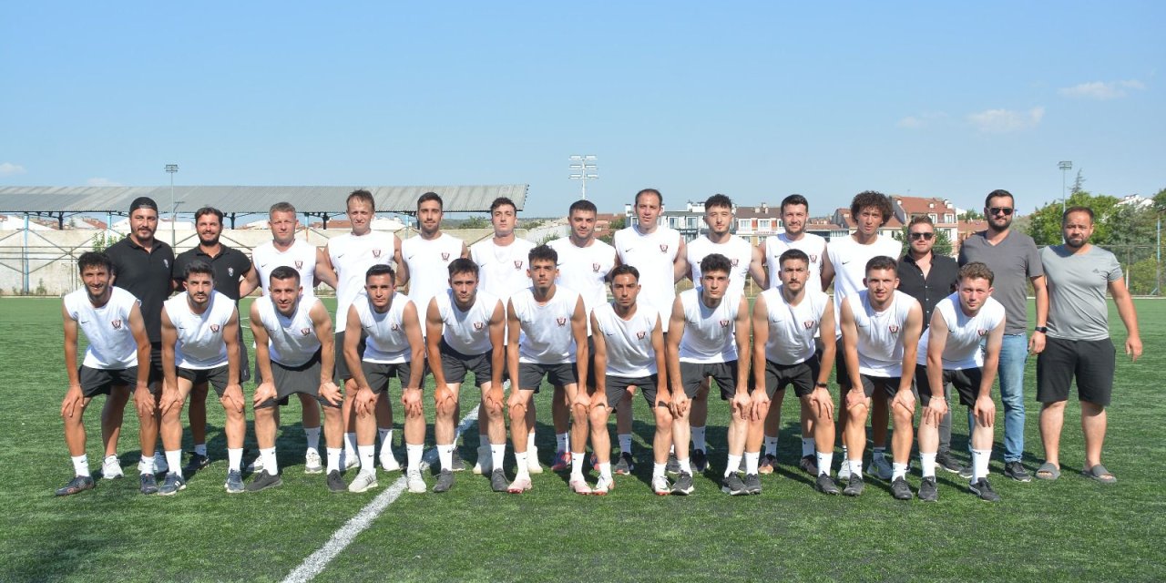 Artıspor’da mesai başladı