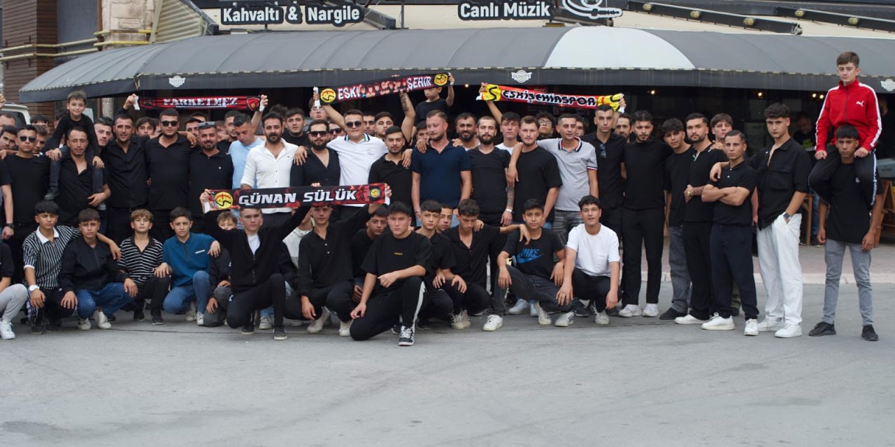 Yeni sezonda da Eskişehirspor tribünlerinde olacaklar