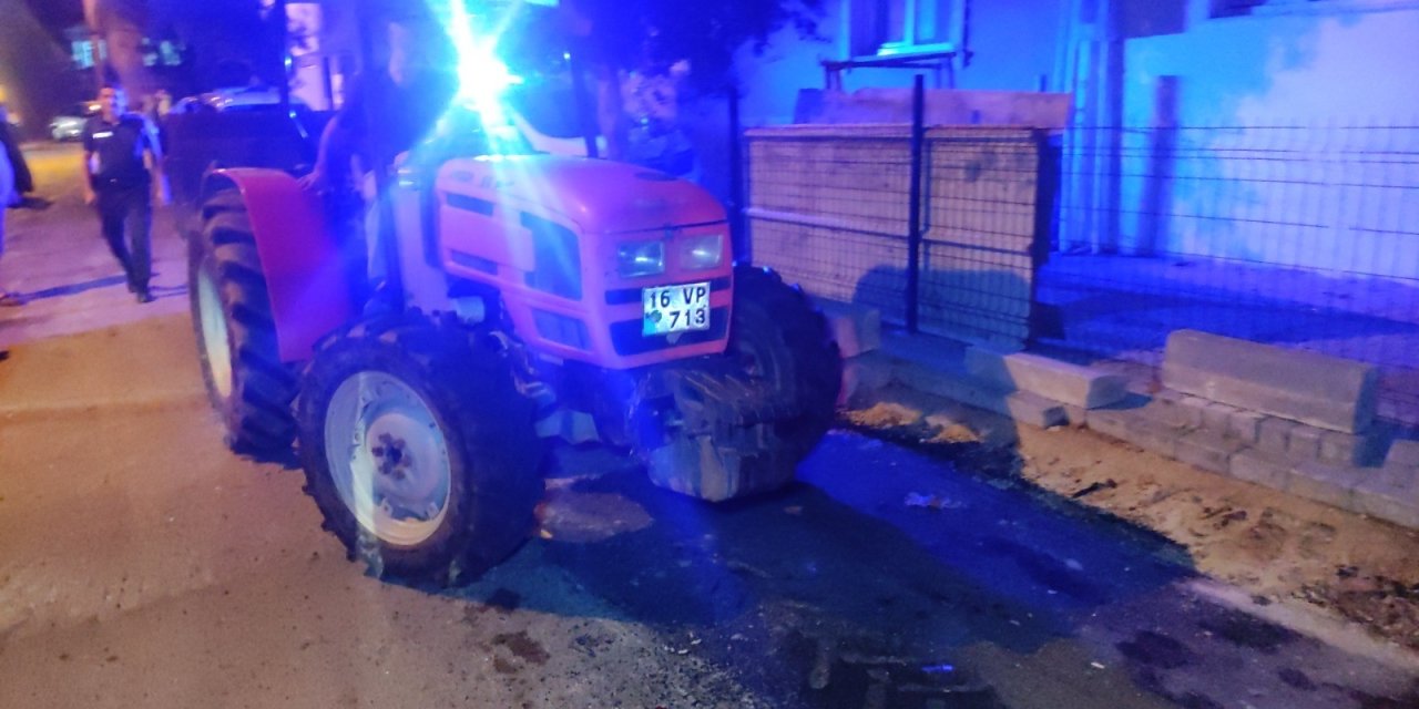 Traktörün üzerinden düşen sürücü hayatını kaybetti