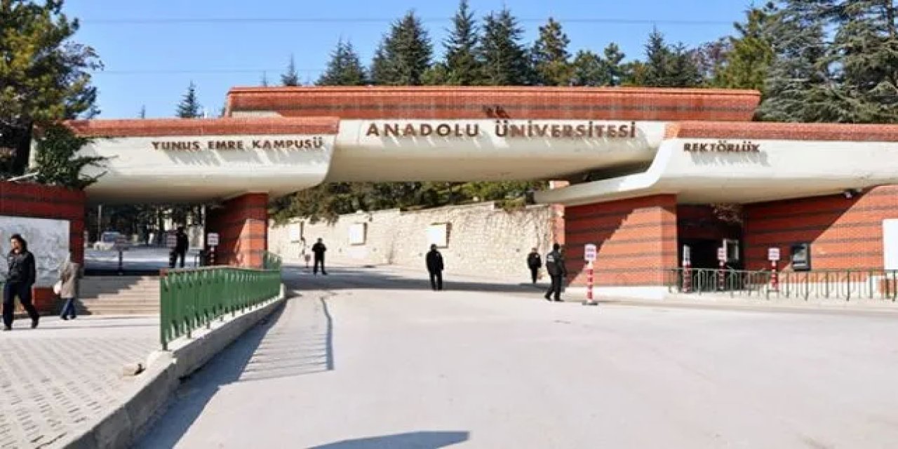 Anadolu Üniversitesi dünyanın en etkili bilim insanları listesinde