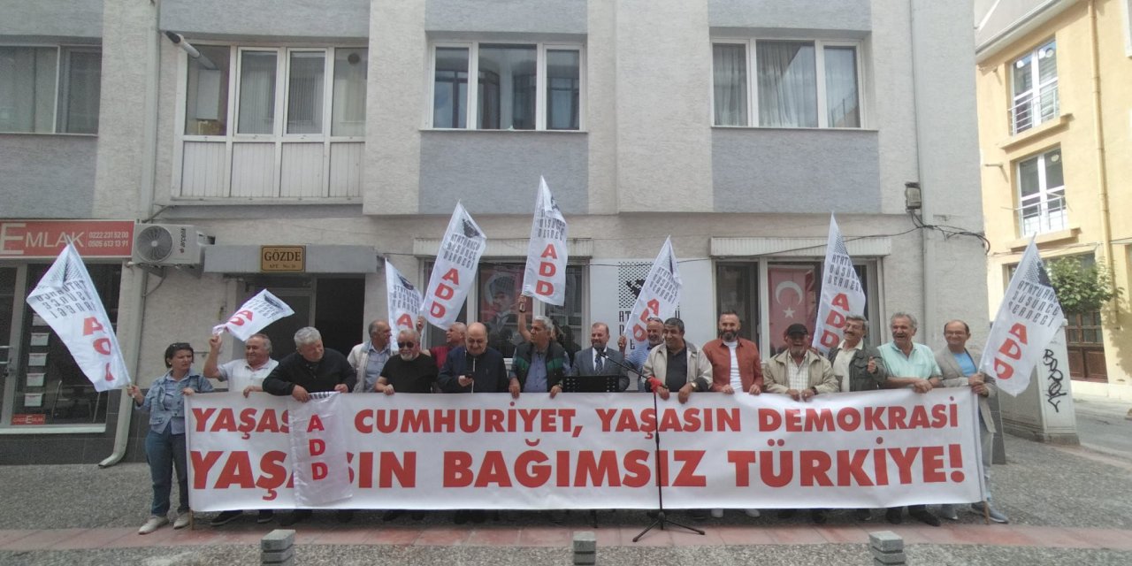 Cihan Taşar: Türk ulusu bu yıkım planına izin vermeyecektir